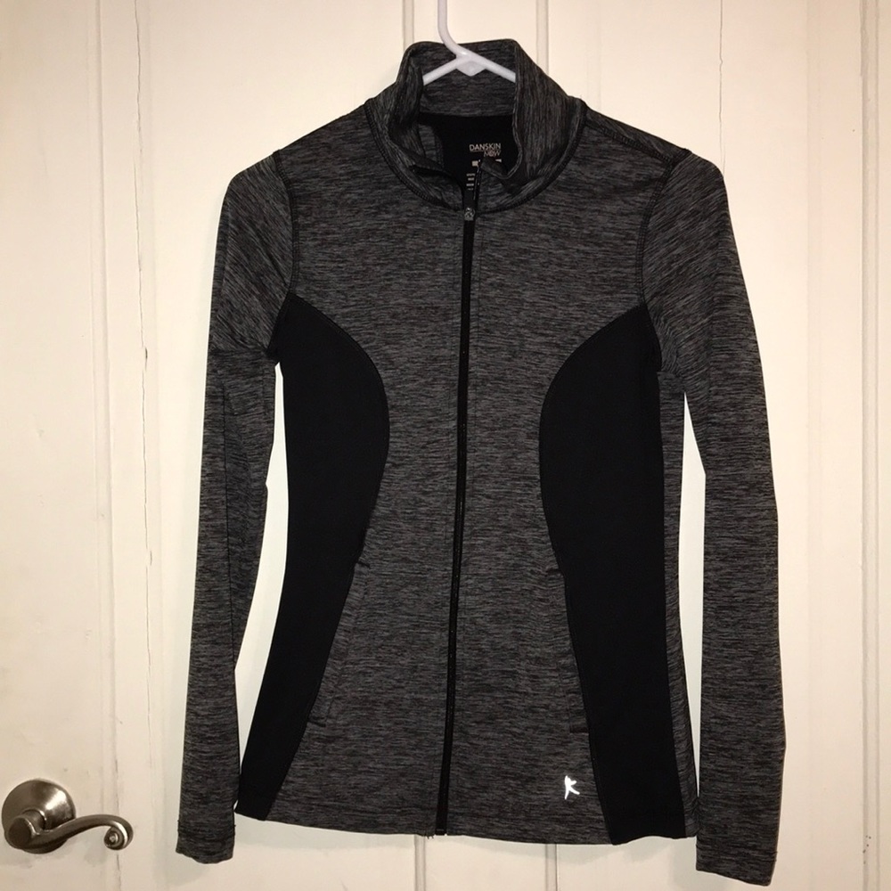 Black and grey workout jacket